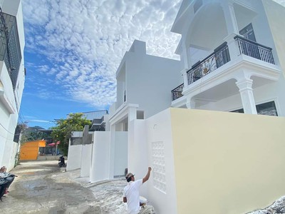 Bán căn nhà đang hoàn thiện hẻm oto Phú Nông 94m2 0