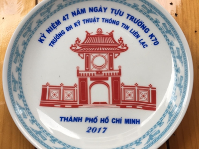 Đĩa Sứ Quốc Tử giám, Kỷ niệm 47 năm K70 trường đại học thông tin liên lạc, hiếm gặp, chất liệu sứ c 0