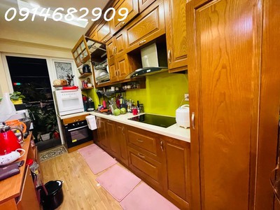 Bán gấp căn hộ phố duy tân: 101m2 x 3 pn, sẵn lốt ô tô, ở ngay, hơn 5 tỷ 1