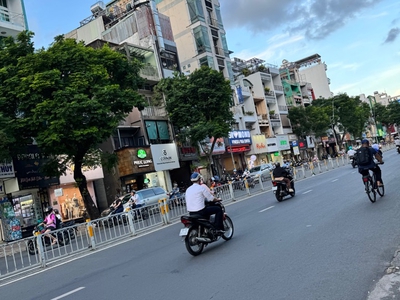 Cường - nhà bán gấp chính chù võ văn tần  - p13, q3,  2  tầng, chỉ 5,2 tỷ còn tl 0