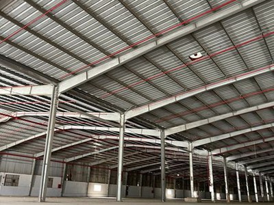 Xưởng cho thuê 20.000m2 giá 2.5 usd trong cụm khu cong nghiệp 2