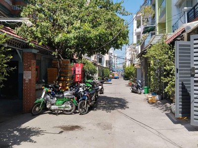 Chỉ hơn 8 tỷ xíu - nhà mới 4 tầng - hẻm 8m âu dương lân ô tô 7 chổ ngũ trong nhà - phường 3 - quận 8 1