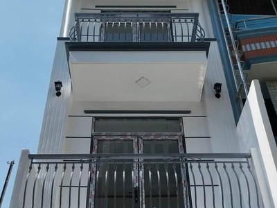 Chỉ hơn 8 tỷ xíu - nhà mới 4 tầng - hẻm 8m âu dương lân ô tô 7 chổ ngũ trong nhà - phường 3 - quận 8 0