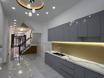 Chỉ hơn 8 tỷ xíu - nhà mới 4 tầng - hẻm 8m âu dương lân ô tô 7 chổ ngũ trong nhà - phường 3 - quận 8 3