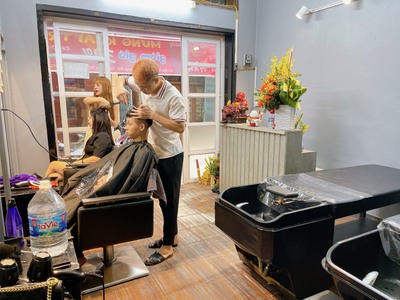 Chính chủ cần sang nhượng tiệm tóc tại hà nội   địa chỉ: số 9 cảm hội , đống mác 3