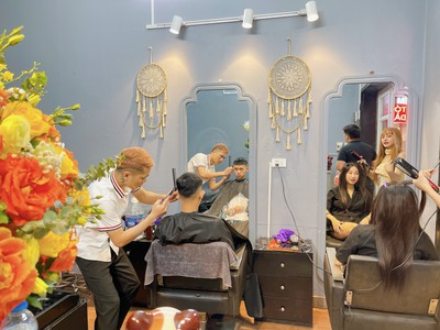 Chính chủ cần sang nhượng tiệm tóc tại hà nội   địa chỉ: số 9 cảm hội , đống mác 4