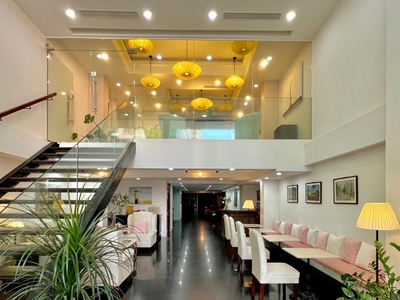 170 Tỷ 11 Tầng Hoàn Công Hồ Trúc Bạch 220M2 Có Hầm Dòng Tiền 600Tr/th 1