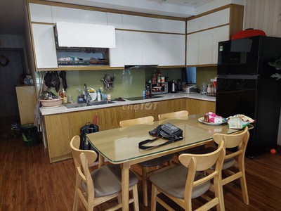 Cho thuê căn góc chung cư Sky Central 176 Đường Định Công, full đồ, có lot ô tô 2
