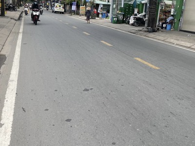 Ngộp bank hiếm có, bán gấp mt  linh đông, chỉ 30 tr/m2, dt 205m2, giá chỉ 6.95ty 3