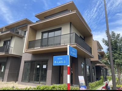 Cho thuê căn góc trục chính  izumi  city nam long. kiến trúc nhật bản. 1