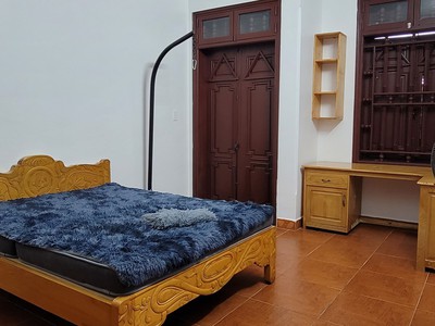 Cho thuê nhà đẹp 5 tầng tại Lê Hồng Phong, gần Cát Bi Plaza - oto đỗ cửa. 8