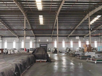 Cho Thuê Nhà Xưởng DT 10.000m2 Mới 100 Tại KCN Bình Dương Giá Chủ 0