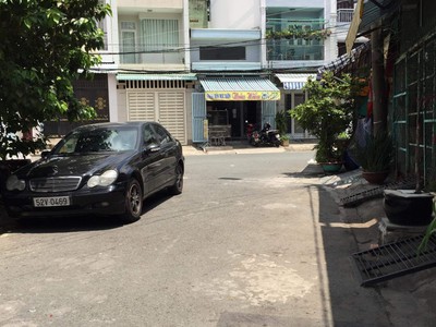 Nhà cấp 4  8x17  HXH đường Hồng Bàng P1 Q11 Giá quá rẻ chỉ 12.8 tỷ 1