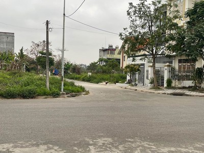 Chuyển nhượng lô góc Anh Dũng 8, Dương Kinh, Hải Phòng, Dt 286m2. 0