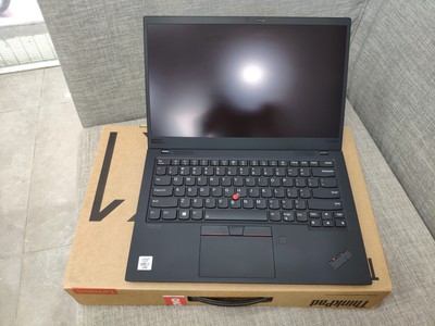 Thinkpad X1 Carbon Gen 8 i5/i7 máy us giá 8.x 0