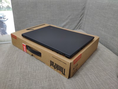 Thinkpad X1 Carbon Gen 8 i5/i7 máy us giá 8.x 1