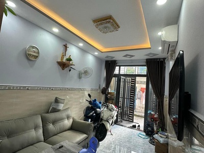 Bán Nhà 2 Tầng-Phạn Huy Ích-Tân Bình-33m2-CHỈ 3,X T.Ỷ 1