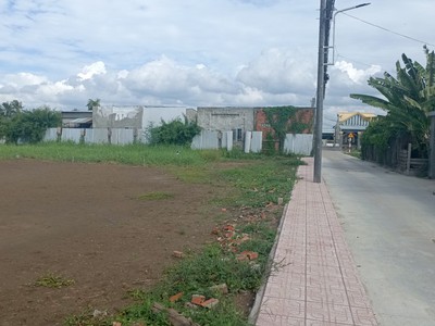 Đất thổ cư gần chợ Mỹ Phong 0