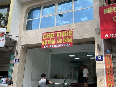 Cho thuê mặt bằng tầng 6 mặt phố Lạc Long Quân 0