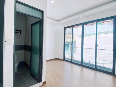 Bán nhà 2tỷ 900/60m2 có shr hoàn công đủ hẻm 15m ô tô trần xuân soạn, quận 7 4
