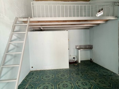 Bán lỗ dãy nhà trọ Dĩ An   Giáp Thủ Đức , 1 kiot và 8 phòng cho thuê, đường xe hơi tránh nhau 2