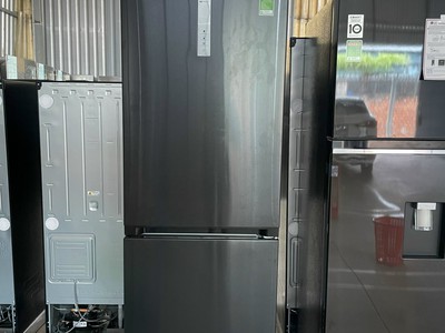 Tủ lạnh xịn, giá rẻ, ngăn đá dướiii dung tích 325L 1