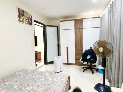 Bán nhà mặt phố nguyễn khang, tt cầu giấy 41m2 x 5t. 2 mặt tiền. vỉa hè 3m. vp, spa, kd cực đỉnh 2
