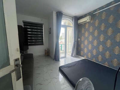 Xe hơi cách 20m - quận 7 - nhà 2 tầng - ngang gần 5m rộng rãi - huỳnh tấn phát - f. phú mỹ 4