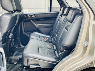 Cần bán xe PRADO sx 2015. 1 chủ . lăn bánh 6.9 vạn kilomets 6