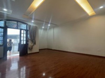 Cho thuê nhà nguyên căn pháo đài láng - đống đa - hà nội 0