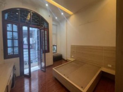 Cho thuê nhà nguyên căn pháo đài láng - đống đa - hà nội 1