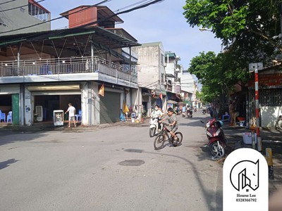 Bán đất mặt đường chợ cổ linh, thạch bàn, oto tránh kinh doanh 155m, mặt tiền: 7m, 20 tỷ 9 0