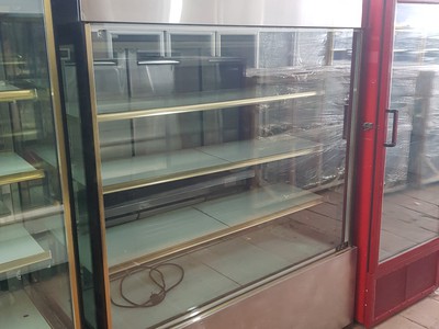 Tủ bánh kem kính vuông 4 tầng hiệu ruey shing - đài loan dài 1m5 1