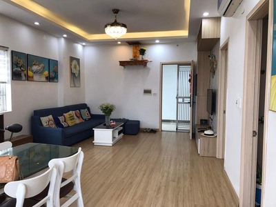 Cần bán căn hộ góc 80m ban công hướng Đông view Hồ, full nội thất mới tại KDT Thanh Hà Cienco 5 4