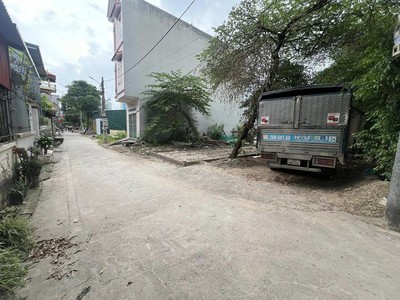 Đẹp như tờ a4-60m trung oai-ô tô ngủ trong đất-đường thông tứ tung 2