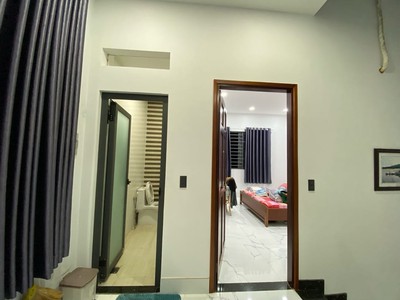 Nhỉnh 4 tỷ - nhà 3 tầng - 5,4 x 15m - sát mặt tiền đường phạm thế hiển - phường 7 - quận 8 - xung 4