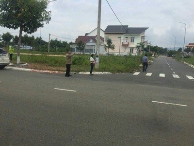 Đất mt tl 44a cổng chào long hải 1,25 tỷ góc 2 mt 30m 9m 80 thổ cư nh hd bank hỗ trợ 50 3