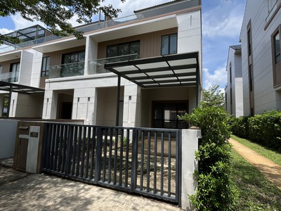 Nhà phố liền kề zone 8 swanbay 1