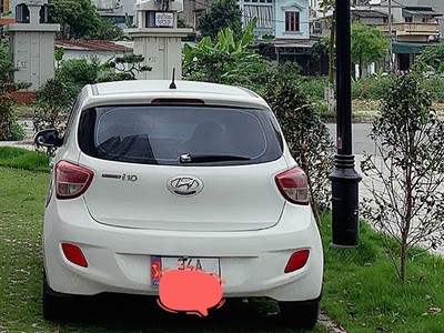 Xe I10 bản thiếu 2014 nhập ấn 1