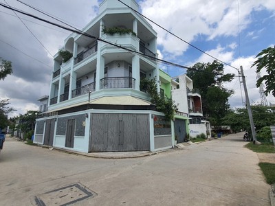 Ngộp bank cần bán gấp, đất phú hửu, q9, dt 250m2 mà giá chỉ 5ty 3