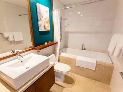 Căn hộ Avalon Saigon Apartments, Nguyễn Thị Minh Khai, P. Bến Nghé, Quận 1.  - 103m , Full nội thất 2