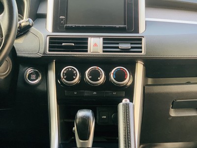Mitsubishi Xpander 1.5 sx 2021 AT đẹp xuất sắc 1