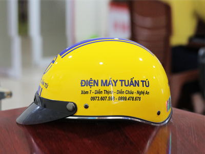 Nón bảo hiểm quà tặng in logo 2