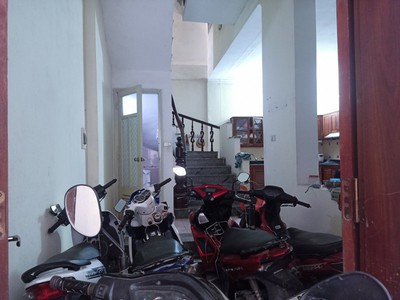 Bán nhà Lạc Long Quân, Cầu giấy. 63m2 MT 6.8 giá 11.5 tỷ 3