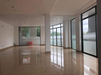 Cho thuê mặt bằng kinh doanh 2 mặt tiền hoàng văn thụ 2