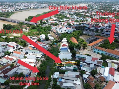 Nhà đường bê tông 5m, view sông thị trấn diên khánh, giá cực tốt đầu tư 0