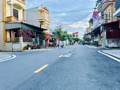 Mảnh đất vàng lễ pháp - đường rộng 10m vỉa hè 3m kd sầm uất - gần khu đấu giá - công viên kim quy - 0