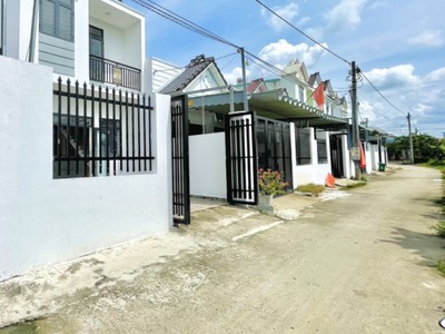 Bán gấp nhà trả nợ gần ngã 4 bến cá tân triều chỉ cần 300tr dọn vào ở hỗ trợ vay ngân hàng 0