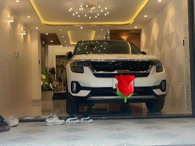 28.5tỷ còn tl,mặt tiền kinh doanh ngô quyền q5  5x18 ,6tầng tặng toàn bộ nội thất xịn 1