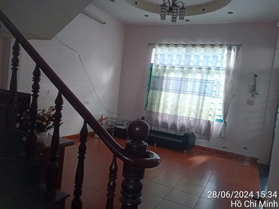 Còn 1 phòng trọ và 1 phòng khách giá rẻ, gần mặt tiền đường nguyễn duy trinh, tp thủ đức 1